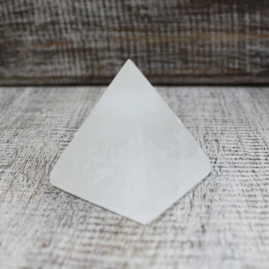 Selenite Pyramid - 5 cm