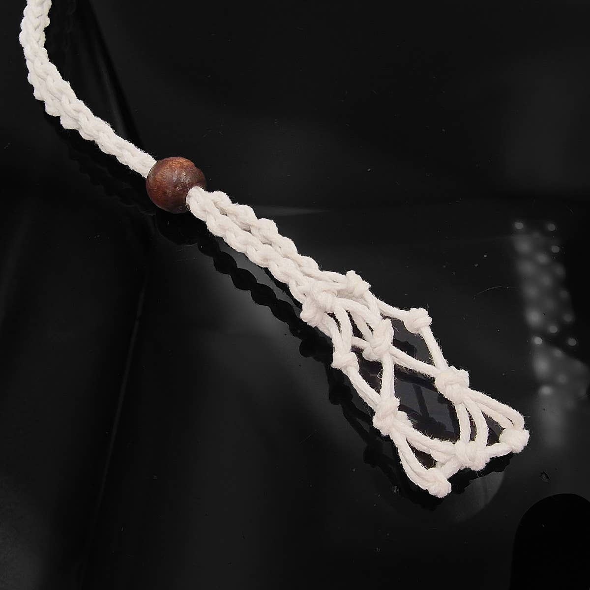 Macrame Net Bag Tumble Stone Holder Necklace- Cream