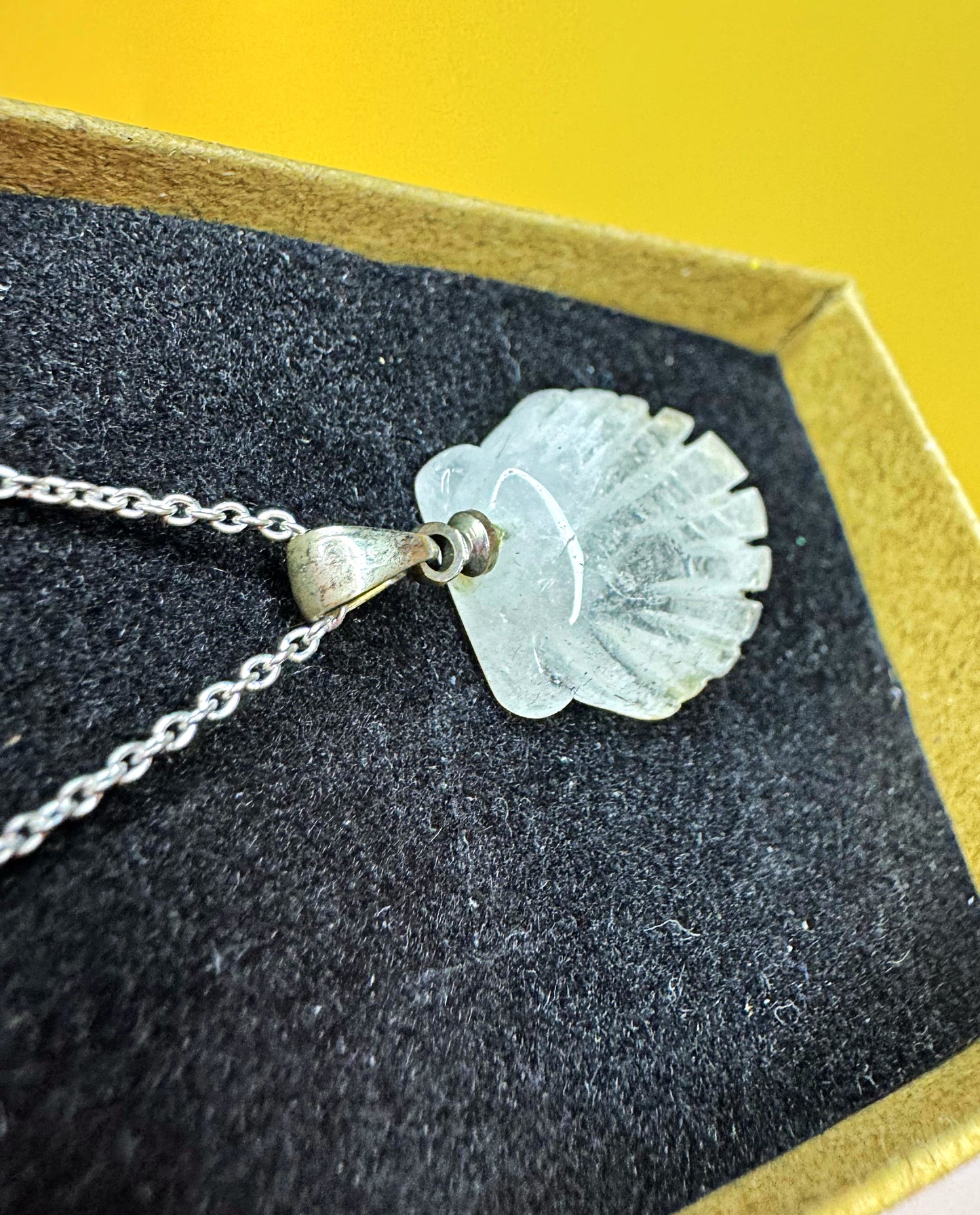 Quartz Crystal Shell pendant and chain