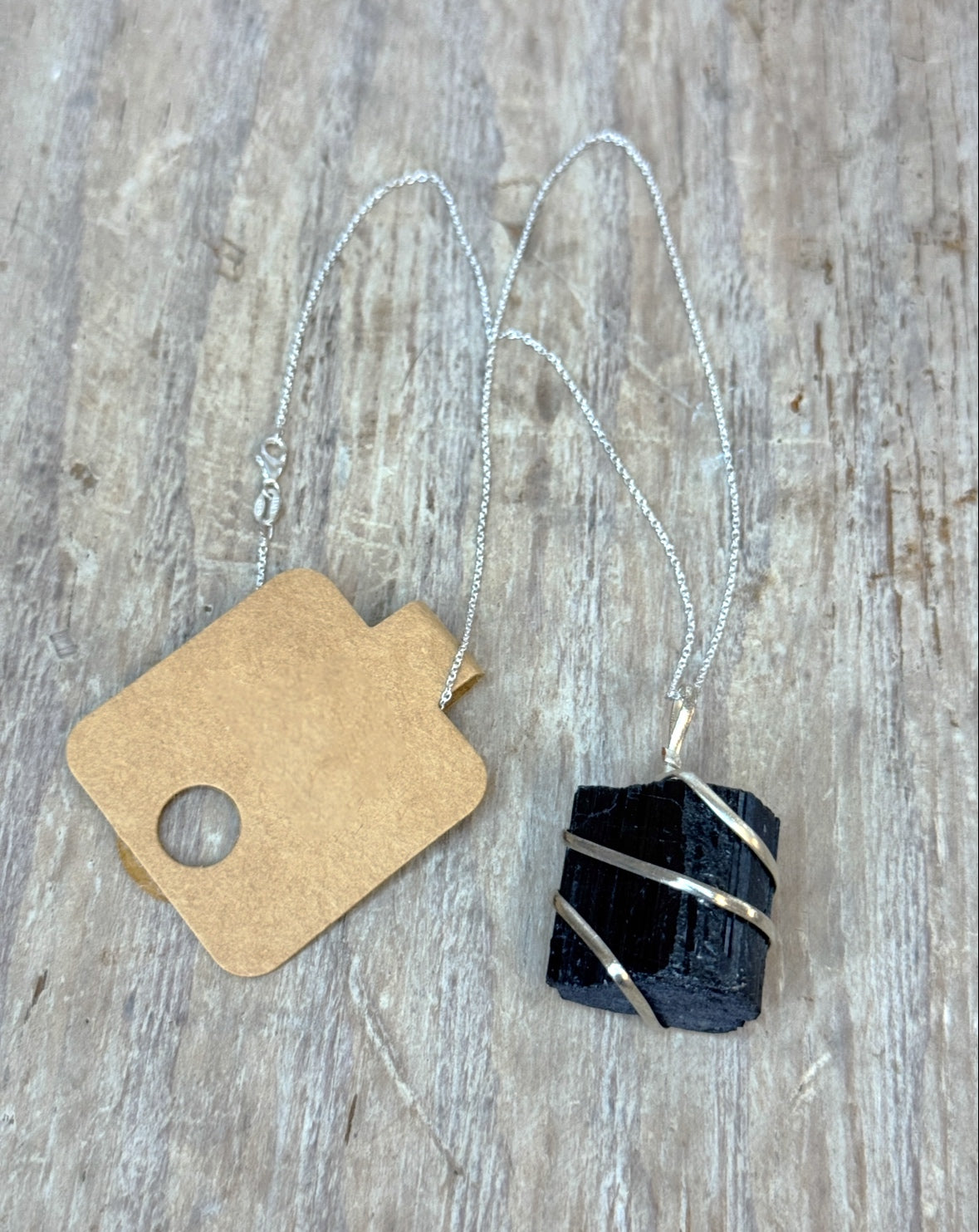 Black Tourmaline pendant & 22" chain