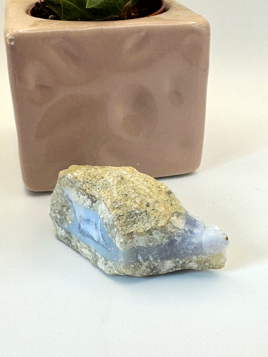 Rough blue lace agate piece