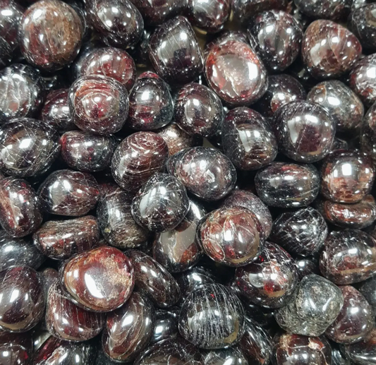 Garnet Tumble Stone