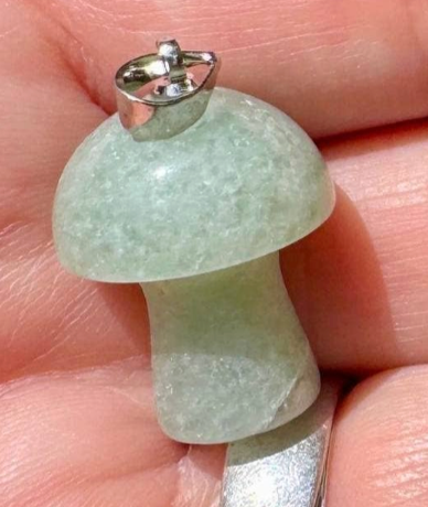 Crystal mushroom pendant- 2cm
